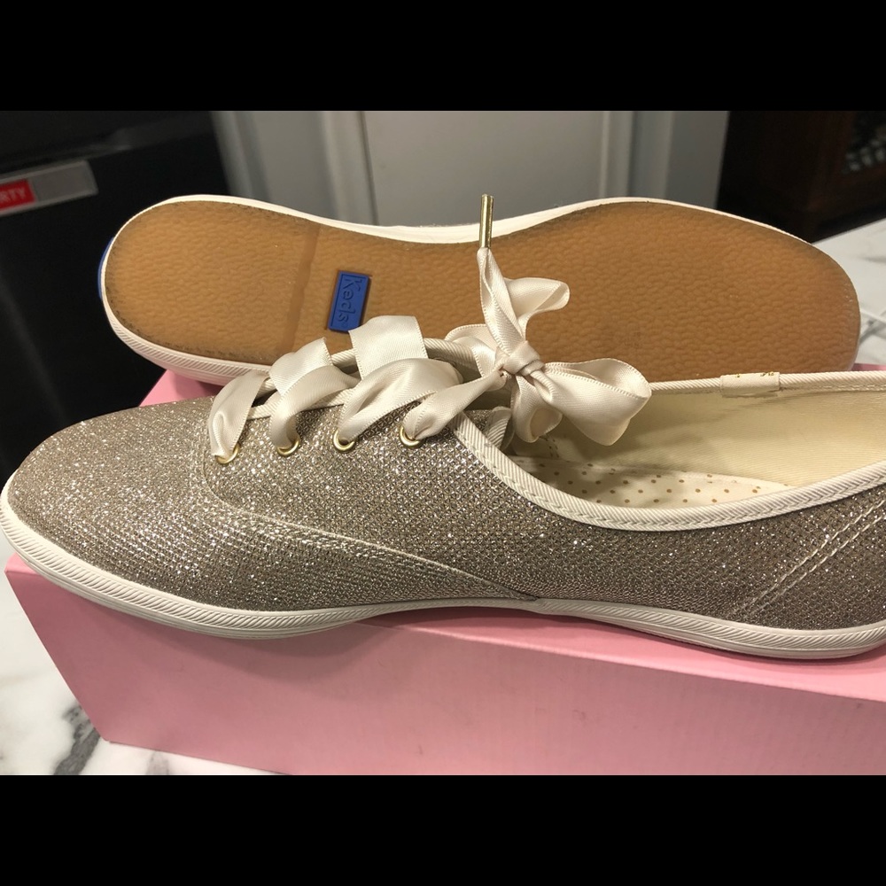 Kate Spade gold flats - size 11